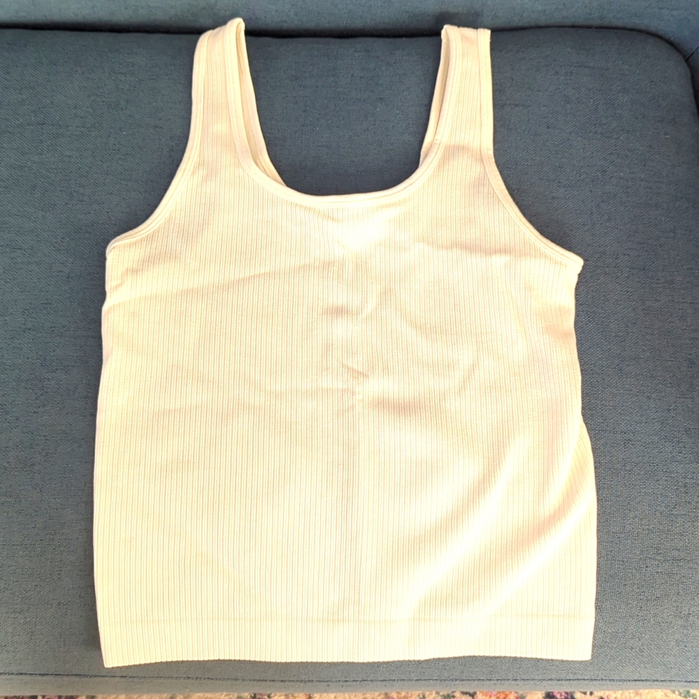 White ribbed tank